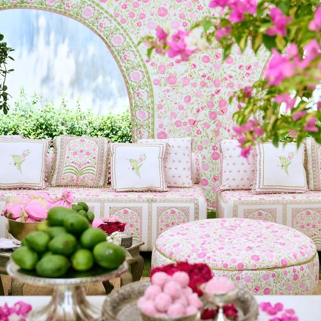 Gulabi Theme – A Celebration of Pink Hues