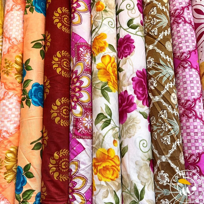 KNITTING PRINTS REGULAR